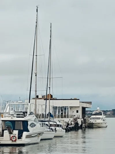 Еще немного, и вновь начнутся прогулки с выходом в открытое море.  