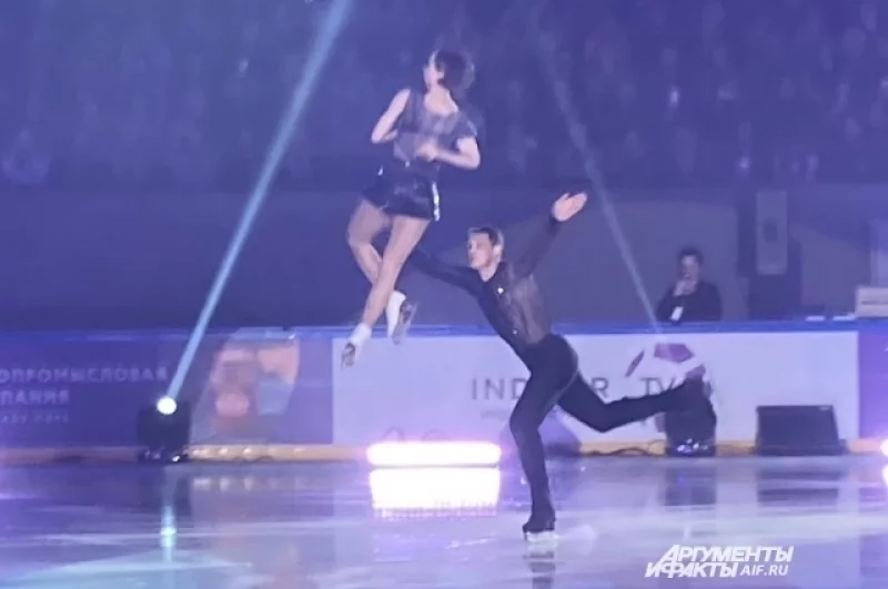 Александра Бойкова — Дмитрий Козловский.