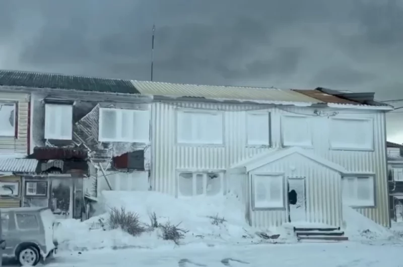Власти устраняют повреждения, прокуратура контролирует процесс.
