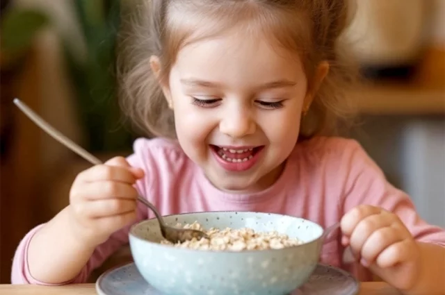 Если каша приготовлена правильно, она может стать настоящим лакомством для ребёнка.