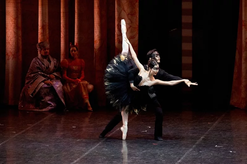 Нижегородский оперный был первым театром, который откликнулся на резюме Харуки. И она решила: это судьба.