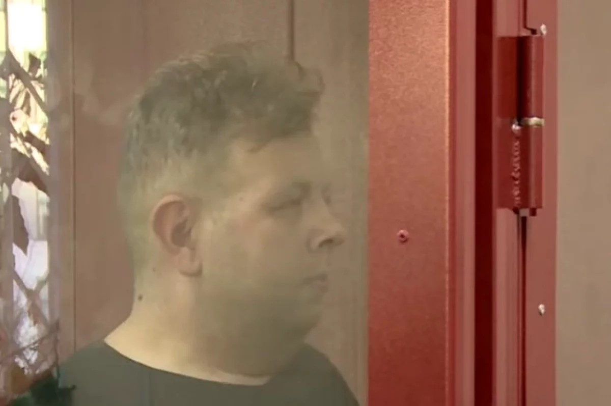 Балалаечник, обвиняемый в удушении детей пакетами, ушел на СВО