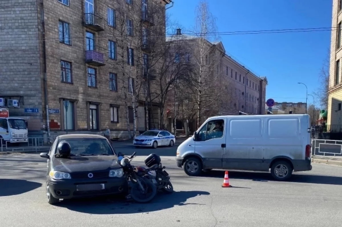 Первое в этом году ДТП с мотоциклом произошло в Петрозаводске
