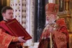 Патриарх Кирилл провел торжественное пасхальное богослужение в Москве.