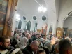 Свято-Михайловский храм полон молящихся.