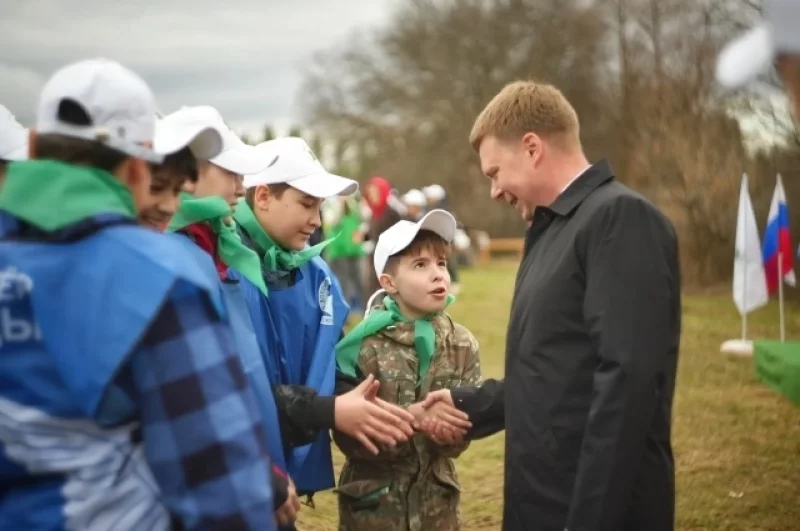 Взрослые и дети становятся соавторами одного большого дела.