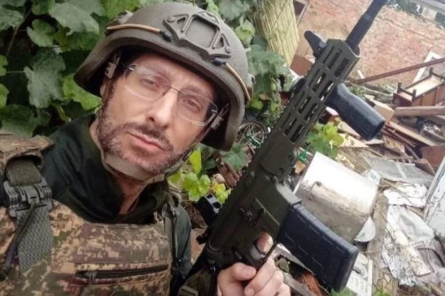 Риос родился и жил в городе Сан-Бернарду-ду-Кампу.