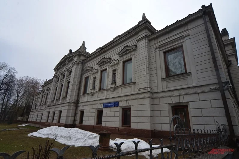 Что интересно, в рамках акции можно будет попасть и в такие традиционно закрытые пространства, как, например, дипломатические посольства иностранных государств.