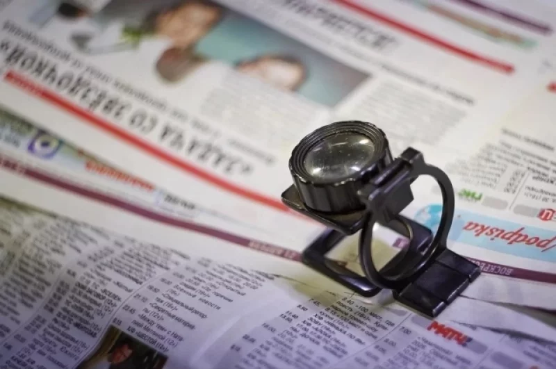 Проверяется плотность красок и соответствие стандарту цвета.