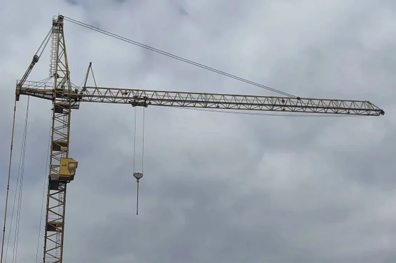 Сейчас на месте известного долгостроя ведутся активные работы.