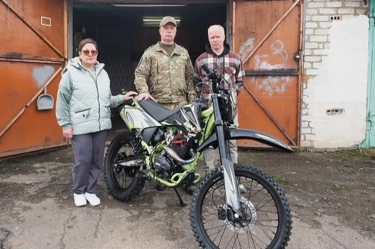 Мать погибшего бойца передала бригаде БАРС-Брянск мотоцикл сына