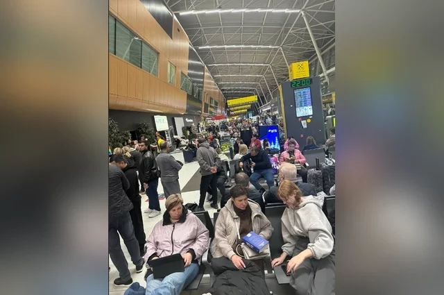 В 3:54 по местному времени МЧС объявило режим «Беспилотная опасность».