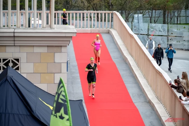 У девушек лучшей оказалась Эмилия Широкова с результатом – 1 час и шесть минут. Второй стала Дана Алиева, третьей – Виктория Крахина.