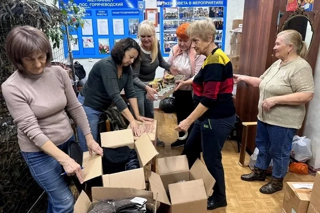 Пятигорчанки собирают посылки на СВО и в Дагестан.