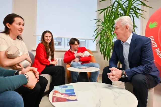 В Москве выстраивается новая система помощи детям с особыми потребностями.