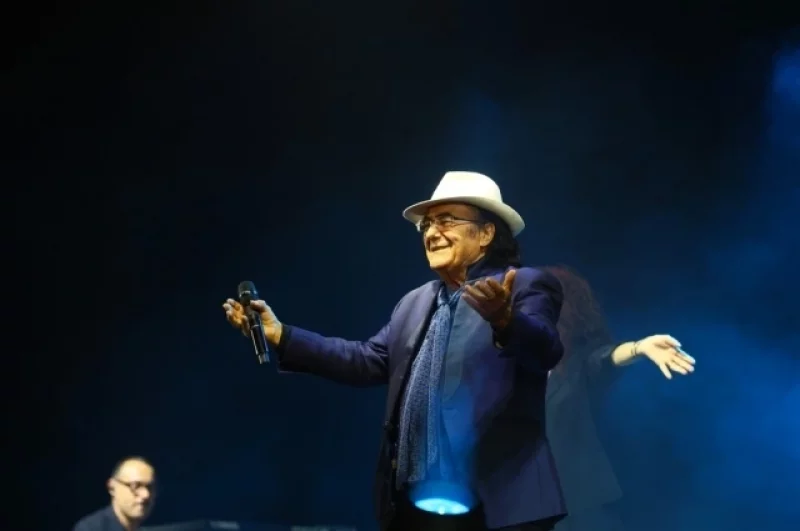 Ранее между артистами были разногласия из-за авторских прав.