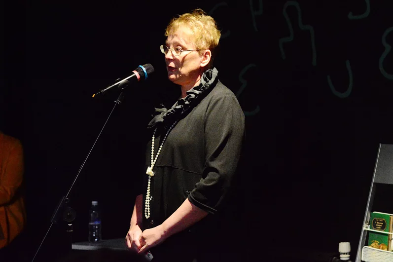 Автор романа «Прощание с Ольхоном» Светлана Бурдинская призналась: именно Марк Сергеев подарил ей возможность впервые прикоснуться к священному озеру.