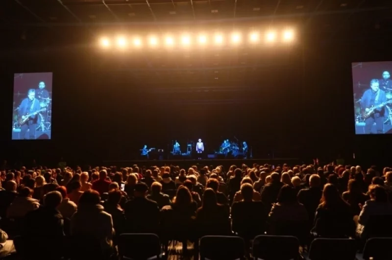 Далее ему предстоит выступление во Владивостоке.