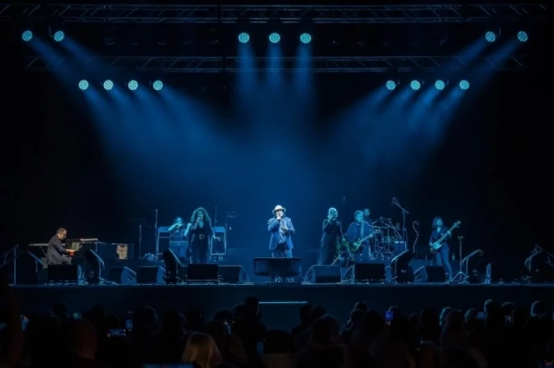 Сценография концерта также была на высоте.