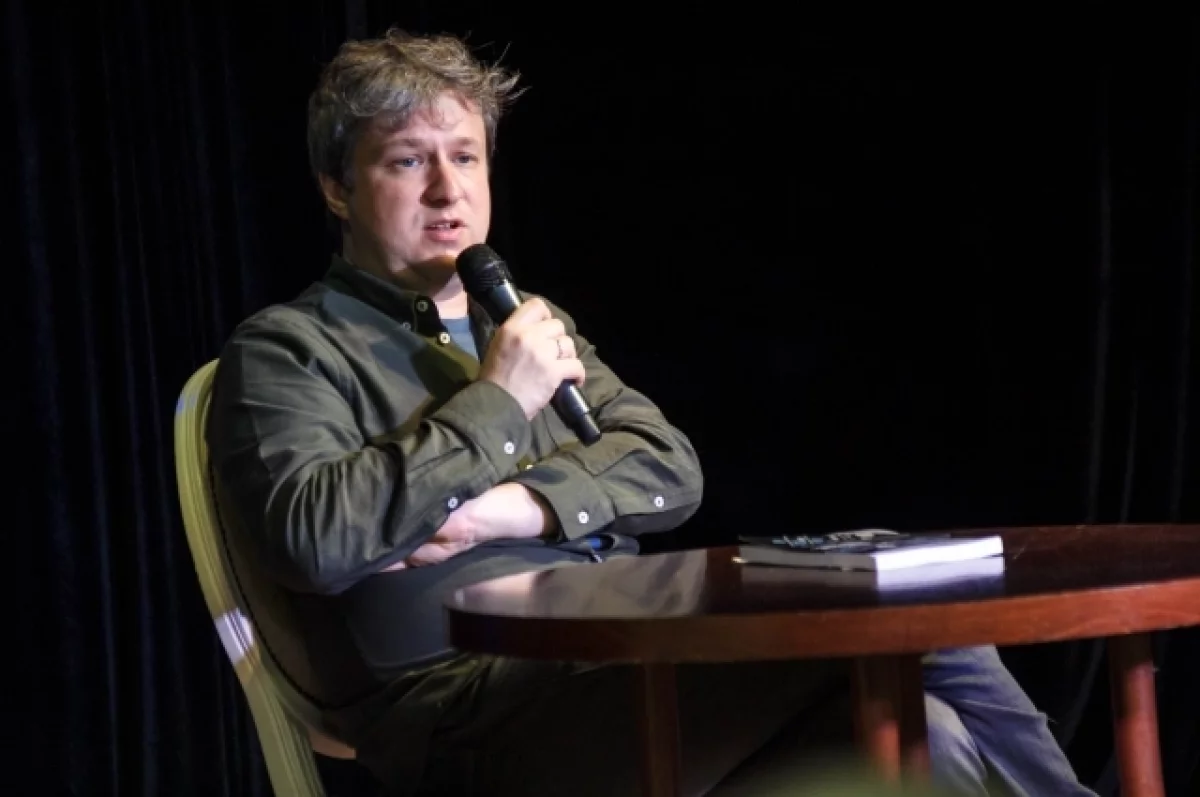 Кинокритика Антона Долина приговорили к году колонии по делу об иноагентах