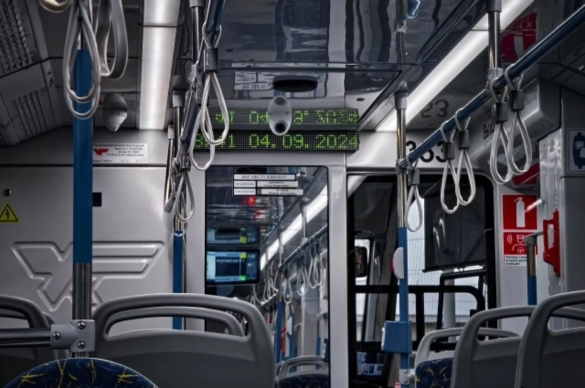 В Самаре приостановили движение общественного транспорта из-за атаки БПЛА