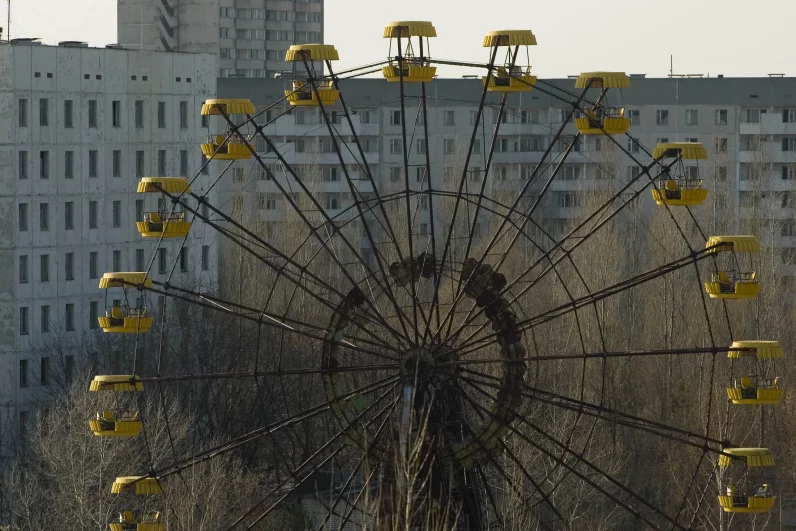 Колесо обозрения в Припяти, 2006 год.
