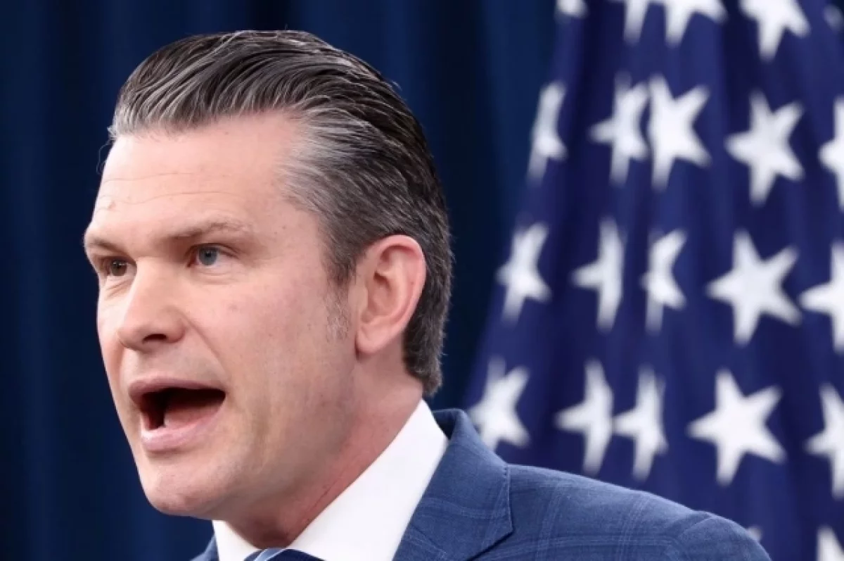 Ученый Юссеф объяснил, зачем Хегсет уволил 34 военачальников США