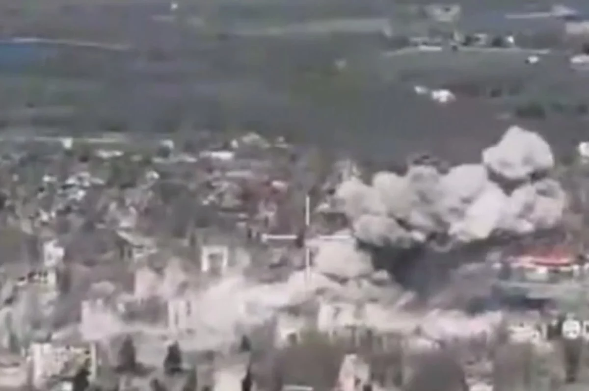 Бомбы разнесли пункты дислокации ВСУ в Константиновке и Татьяновке