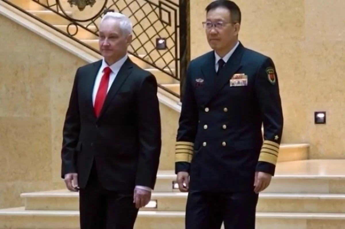 Белоусов провел переговоры с министром обороны Китая Дун Цзюнем