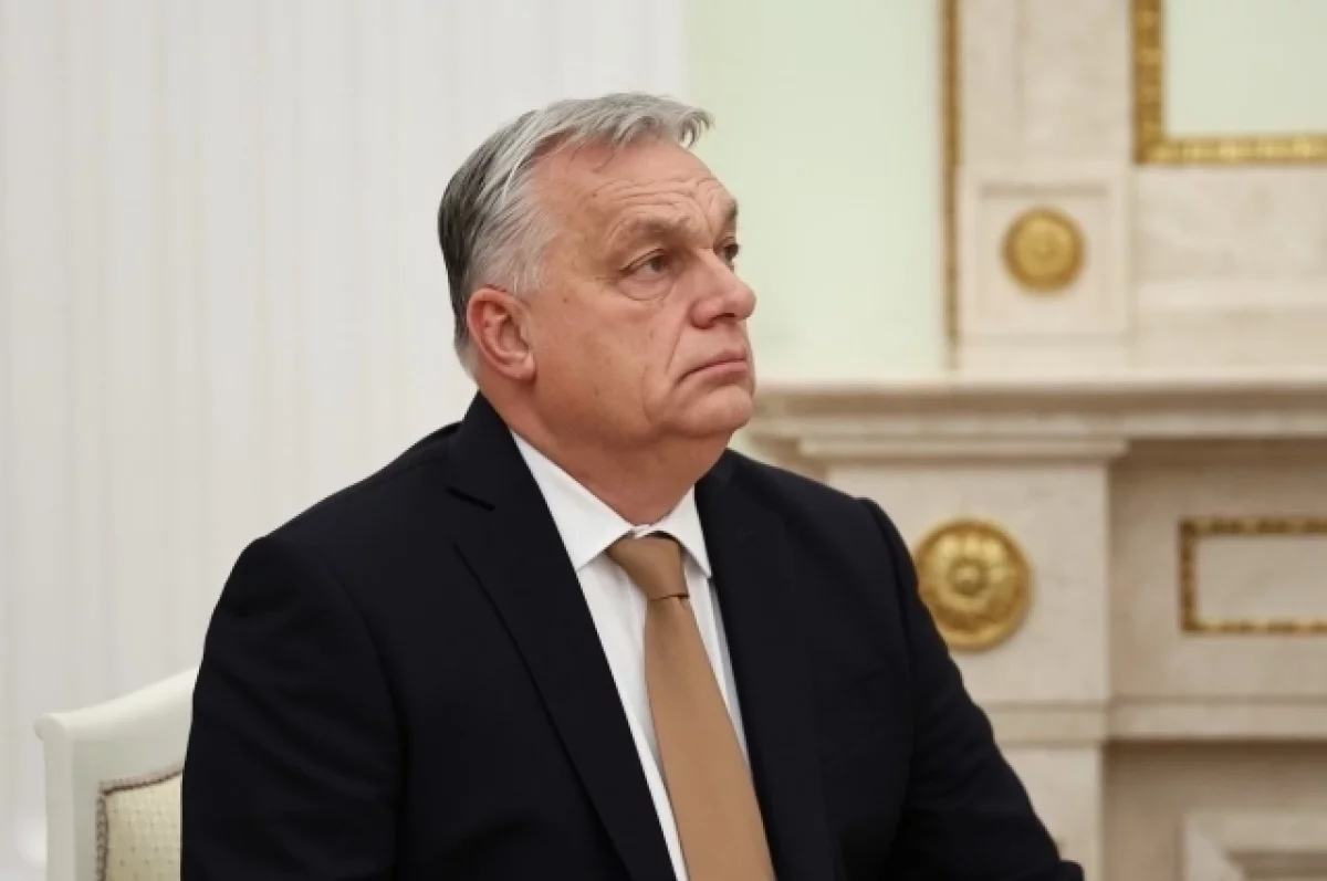 Орбан отказался от мандата в парламенте Венгрии