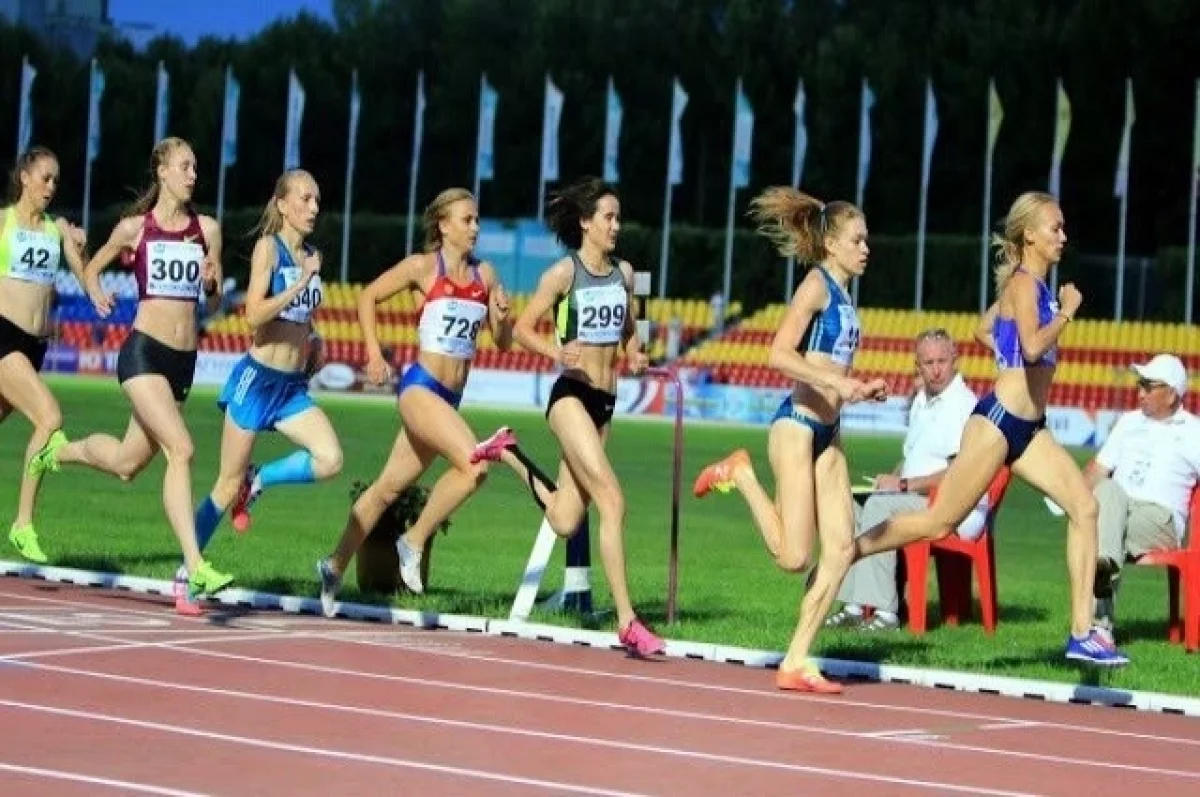 Кениец Саве впервые в истории выбежал из двух часов на марафоне в Лондоне