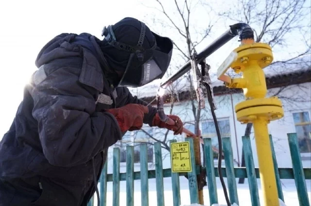 В регионе активно строят газопроводы для перевода жилых дома с угля на более экологичное топливо.