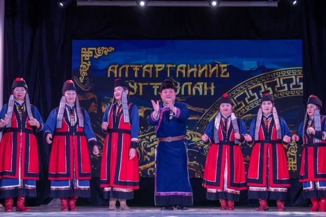 Фестиваль – это площадка для обмена опытом, демонстрации мастерства в песенном и танцевальном искусствах.