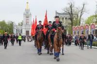 Всадники КШВЕ начиная с первой субботы мая будут проводить показательные выступления на радость москвичам и туристам.