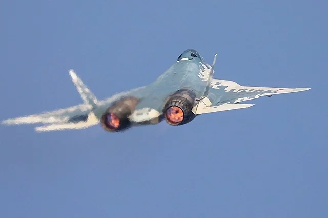 Российский истребитель Су-57.