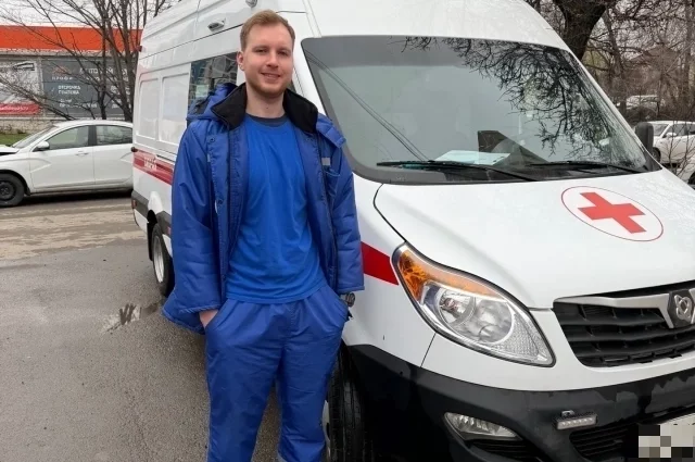 23-летний Максим Маценко выезжает на вызовы, где счёт идёт на минуты.