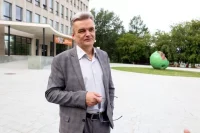 Алексей Мальцев признаётся, что самые сложные вопросы задают дети.