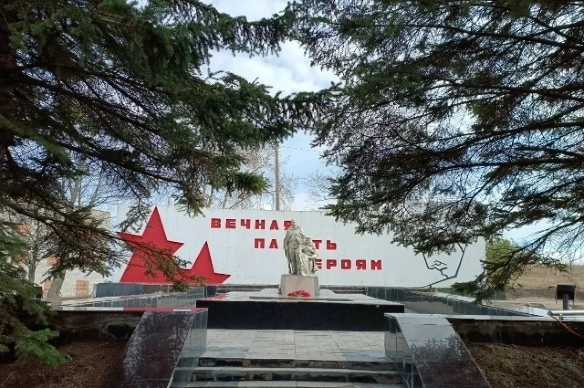 Вечный огонь погасили в Кондопоге из-за сильного ветра