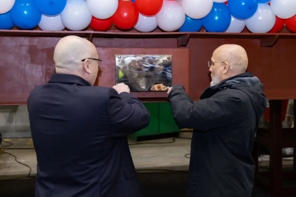 Самоходную шаланду для транспортировки грунта заложили в Петрозаводске