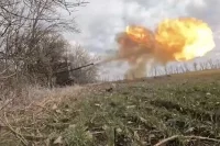 Российская армия продолжает наступление в сторону Орехова. 