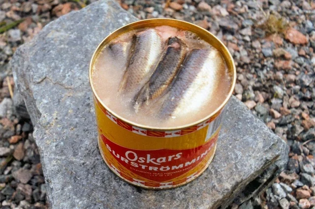 Сюрстрёмминг — шведский деликатес
