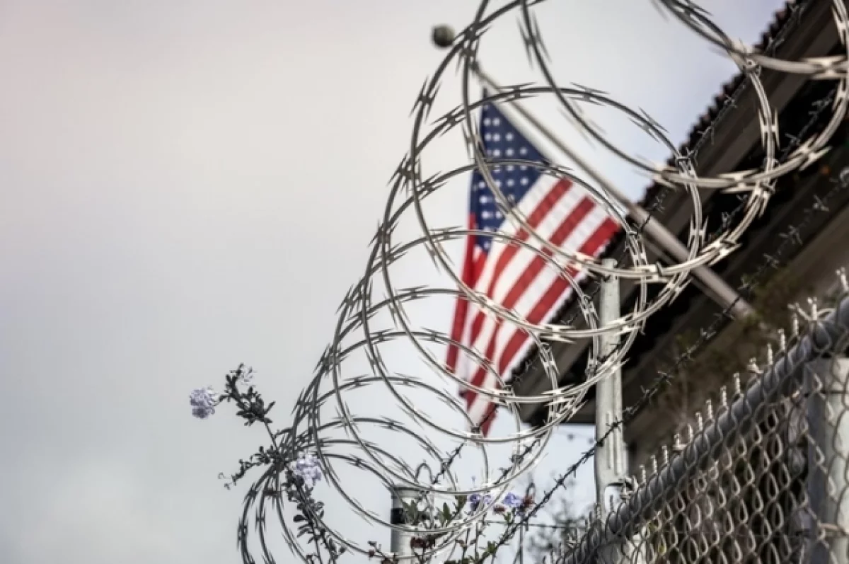 Убийца Леннона и маньяк Берковиц могут выйти на свободу в США
