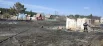 Многие участки в дачном поселке были заброшены.