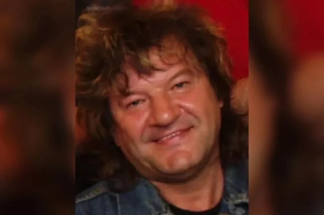 Музыкант Юрий Жучков.