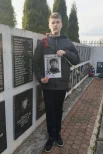 Ребятам удалось найти захоронение героя Великой Отечественной войны Николая Лузина, прадеда одного из участников поискового отряда. 