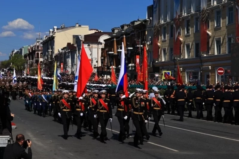 Знамённая группа.
