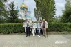 Омичи с гордостью демонстрировали портреты своих дедов и прадедов, подаривших мирное небо над головой. 