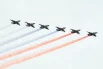 Штурмовики Су-25 во время воздушной части парада в Москве.