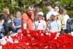 9 мая встречают целыми семьями.