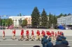 Торжественным маршем прошли кадеты, воспитанники различных военно-патриотических клубов, Юнармии.